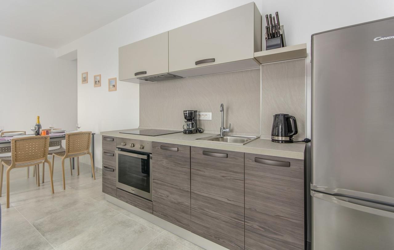 Apartments Katja Marčana Esterno foto