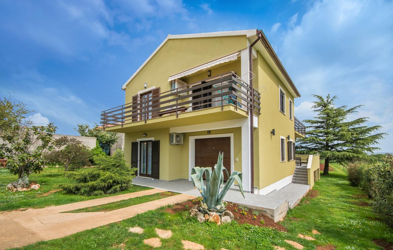 Apartments Katja Marčana Esterno foto